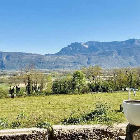 Ancien Domaine De Chartreux Avec Jacuzzi Villa Tullins