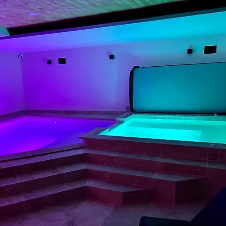 Villa Ancien Domaine De Chartreux Avec Jacuzzi *